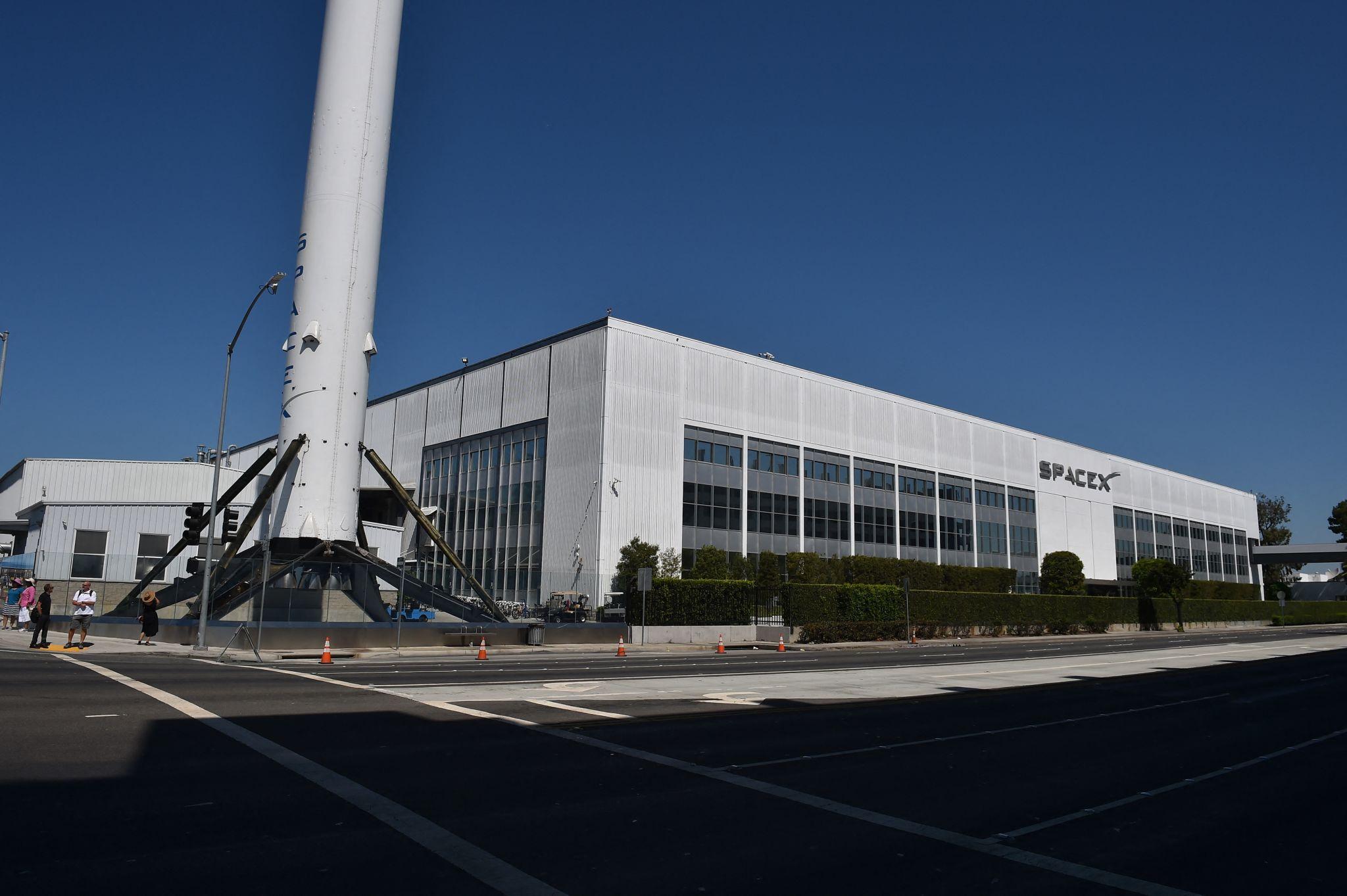 You are currently viewing SpaceX Goes Public: Is This the Most Important IPO Since Tesla?
