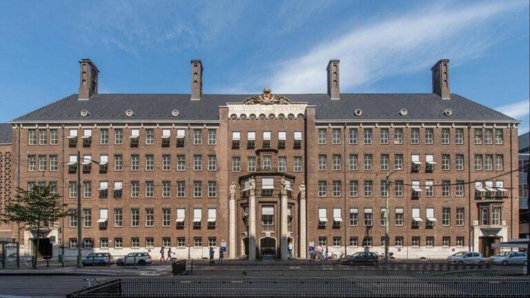 Dutch Defense Plans Exit From Palantir Amid AI Sovereignty Push