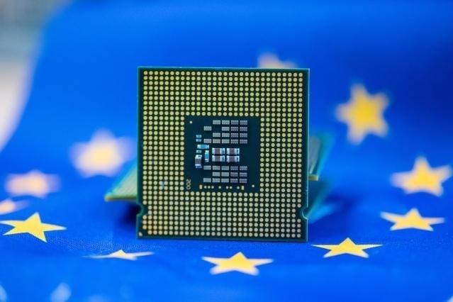 You are currently viewing Can Europe Rejoin the International Tech Race?